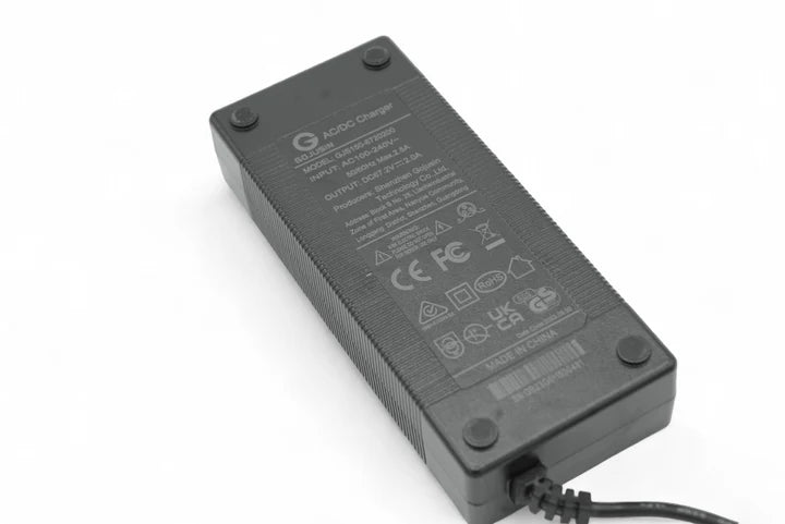 Carica Batteria Originale 54.6V 2A per monopattino elettrico JOYOR Y6-S/S5-Z
