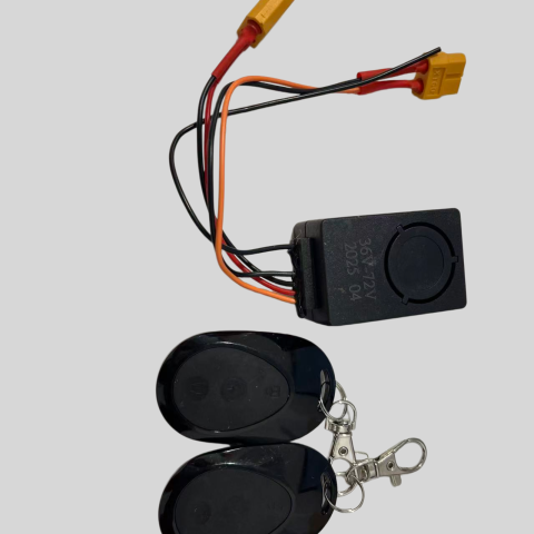 Antifurto per G30 Max Nero a Goccia d'Acqua per XT60 per Monopattini Elettrici e Bici Allarme con telecomando