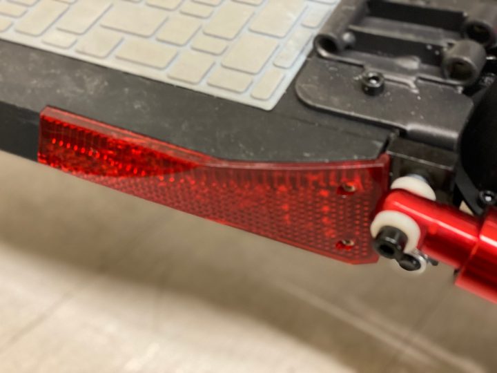 Coppia copri freccia (Dx/Sx) e frecce per Kugoo Kirin KuKirin M4/M4 Pro nuova versione e vecchia versione