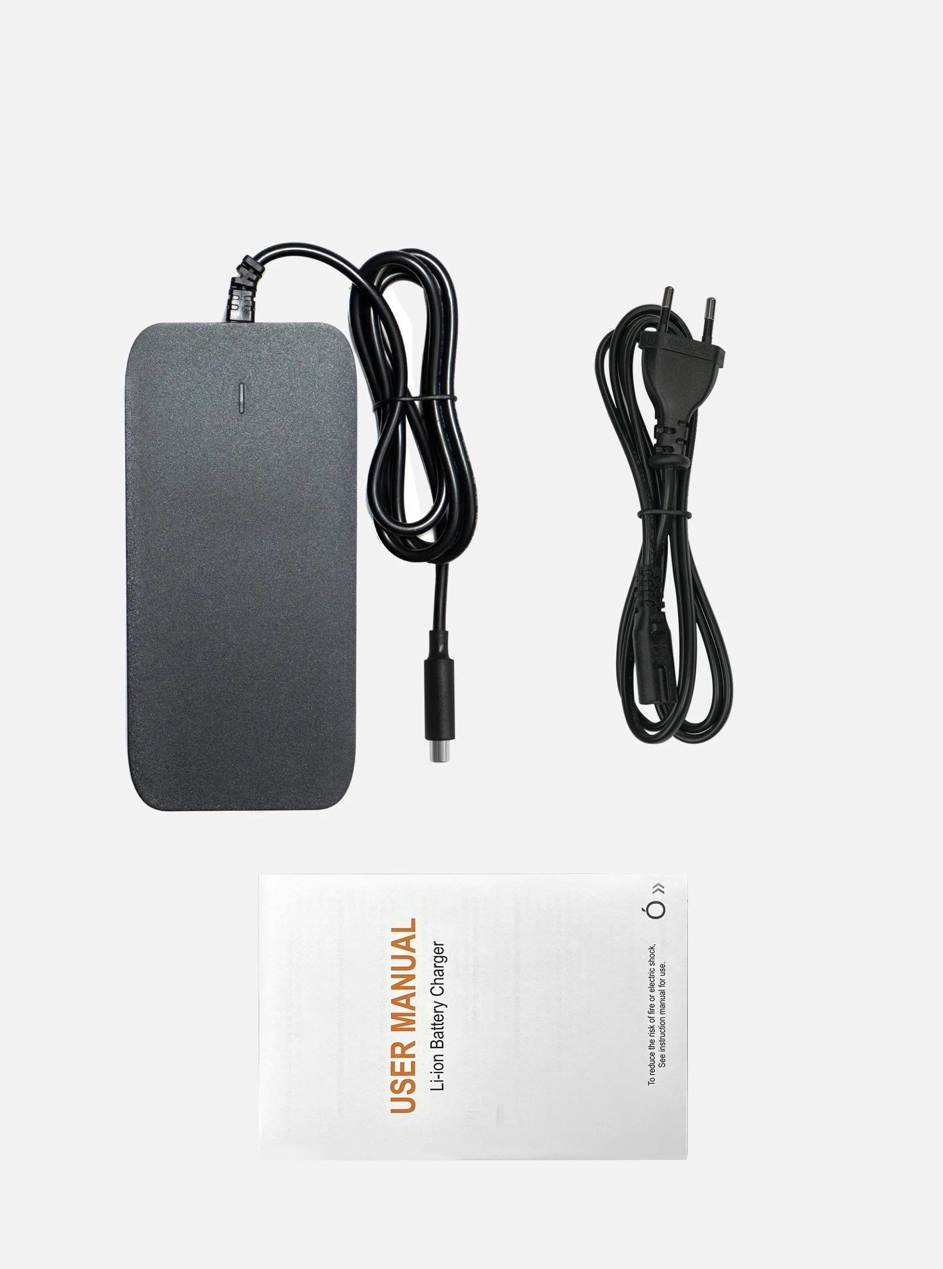 Carica batteria 54.6V 3A (connettore 8.0mm) Originale per bicicletta elettrica ENGWE EP-2 Pro/EP-2 Pro EU/EP-2 BOOST/Engine Pro/Engine X e per monopattino elettrico KuKirin G2 MAX – Compatibile con altri modelli